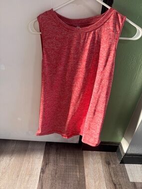 Fabletics Heathered Coral-Red Tank Top with open back size medium